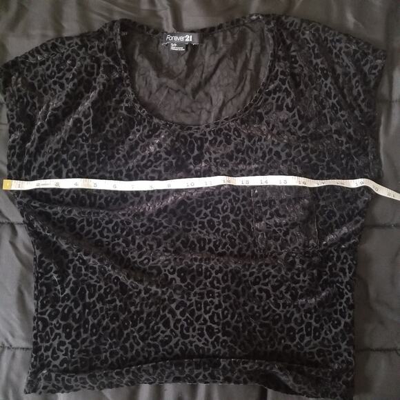 💙 (3 For $15) Forever 21 Leopard Print Cropped Top Blouse SZ S - Picture 4 of 6